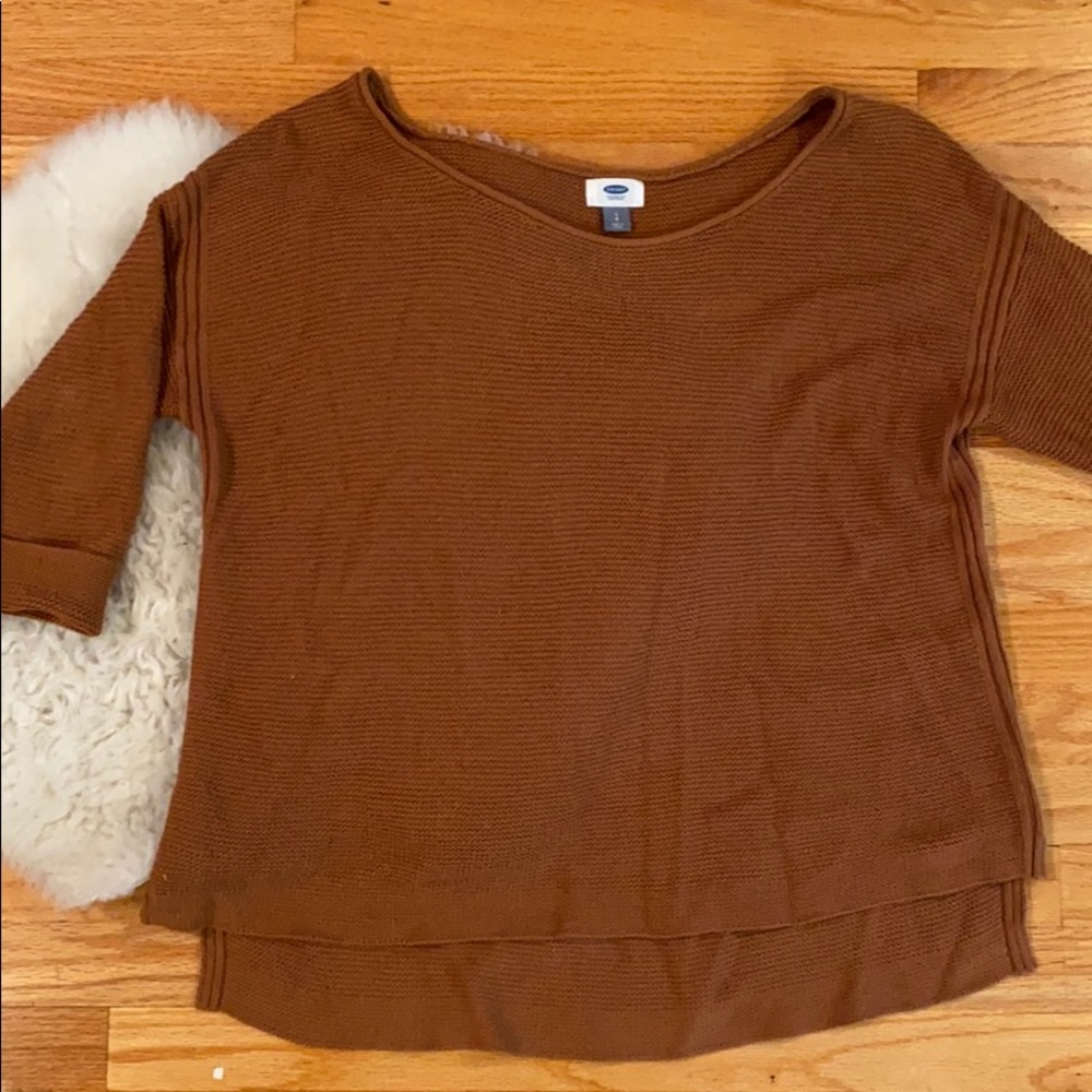 Brown sweater